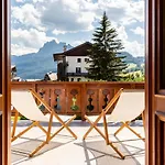 Natale Hotel