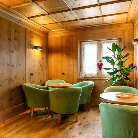 Natale Otel Cortina dʼAmpezzo