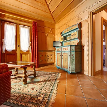 Natale Otel Cortina dʼAmpezzo