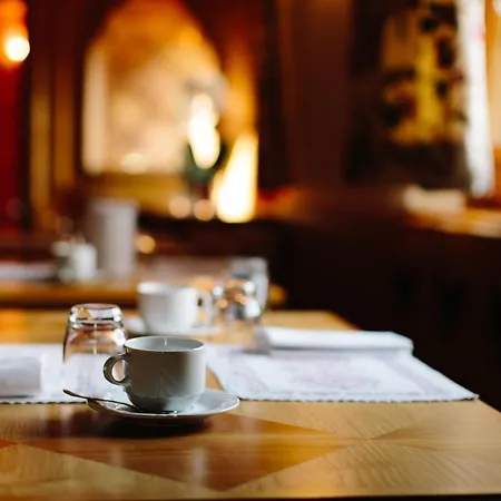 マーブル ナテール ホテル 3*