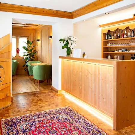 マーブル ナテール