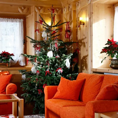 ホテル マーブル ナテール コルティーナ・ダンペッツォ